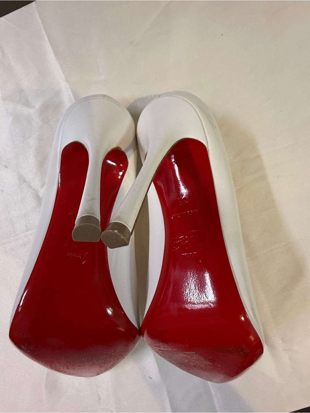 Christian Louboutin White/Bianca Nappa Leather Décolleté 100mm Pump - Picture 8 of 16